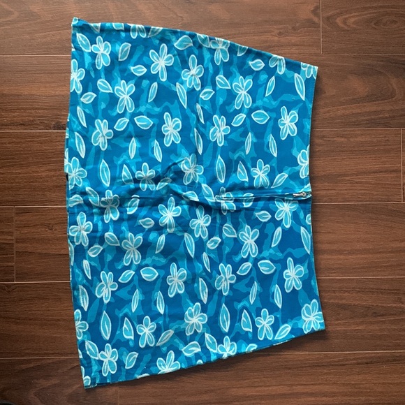 Brash skirt - Picture 3 of 5